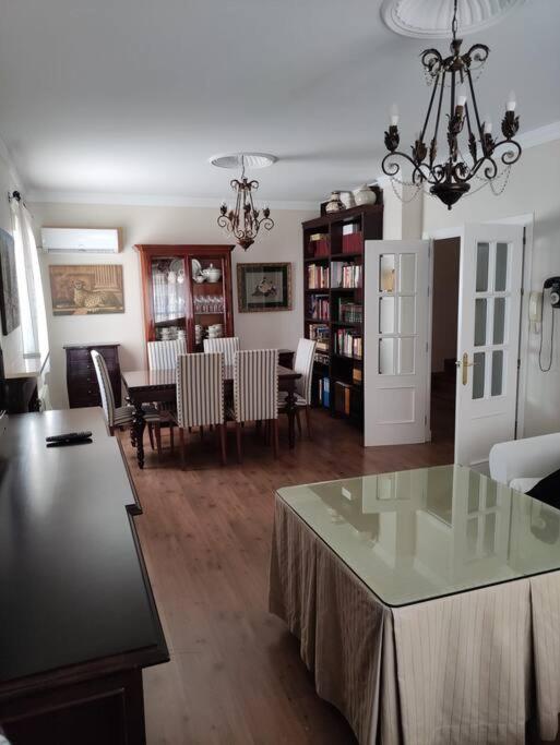 Chalet Con Capacidad Para 8 Personas 치클라나 데 라 프론테라 외부 사진