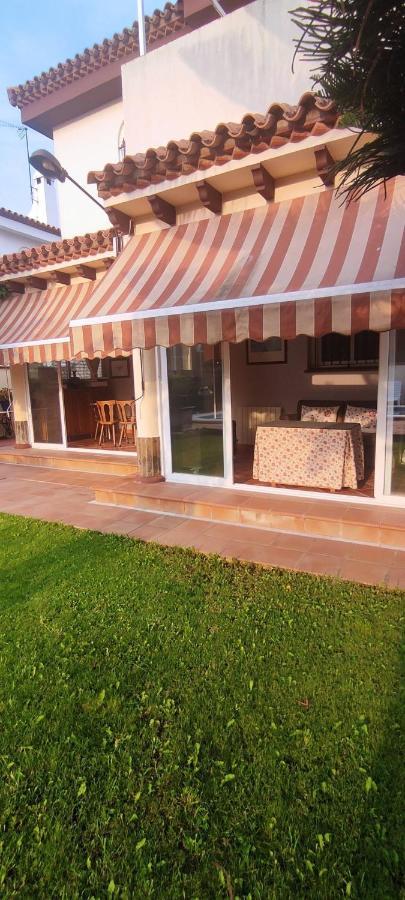 Chalet Con Capacidad Para 8 Personas 치클라나 데 라 프론테라 외부 사진