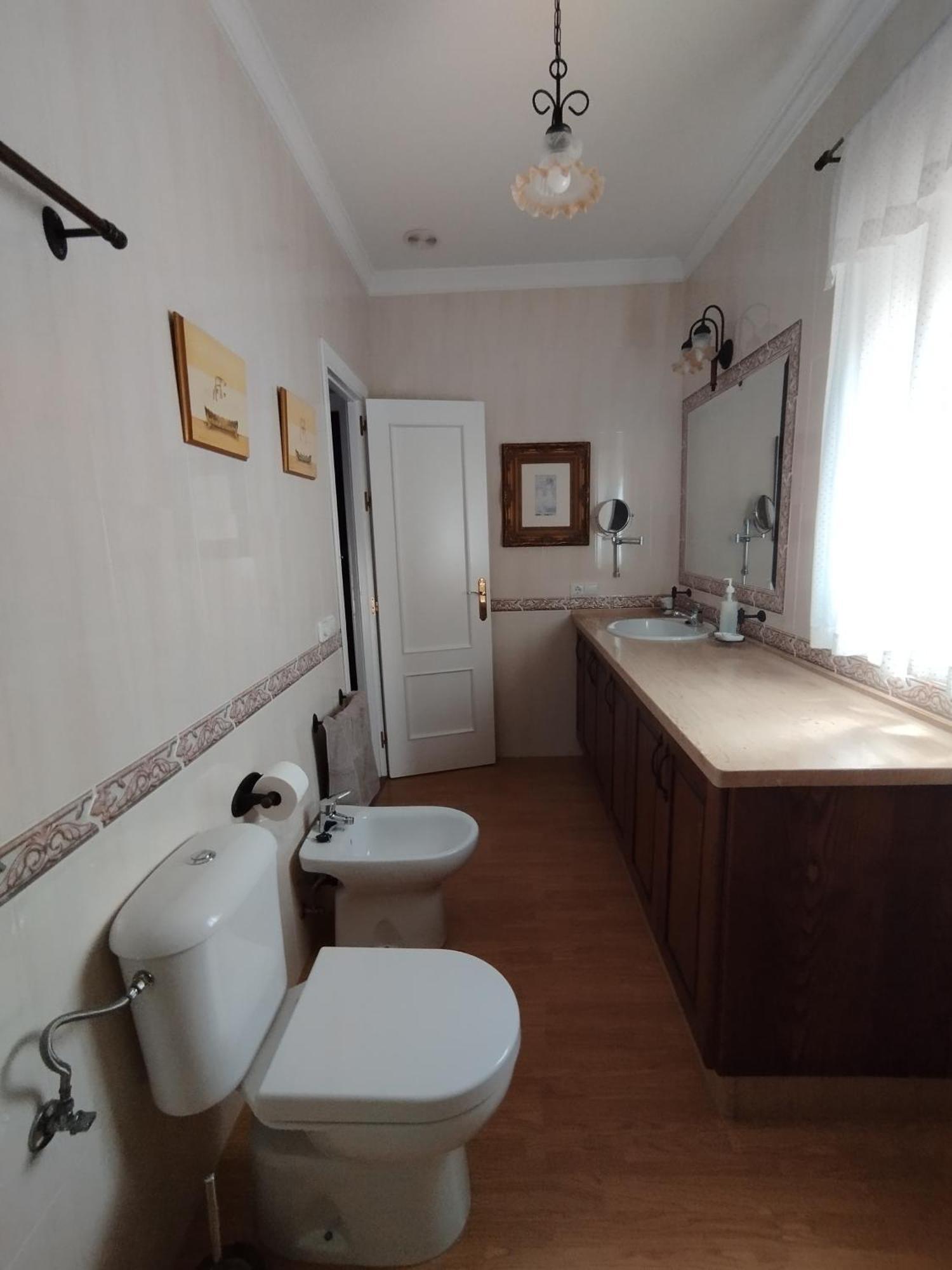 Chalet Con Capacidad Para 8 Personas 치클라나 데 라 프론테라 외부 사진